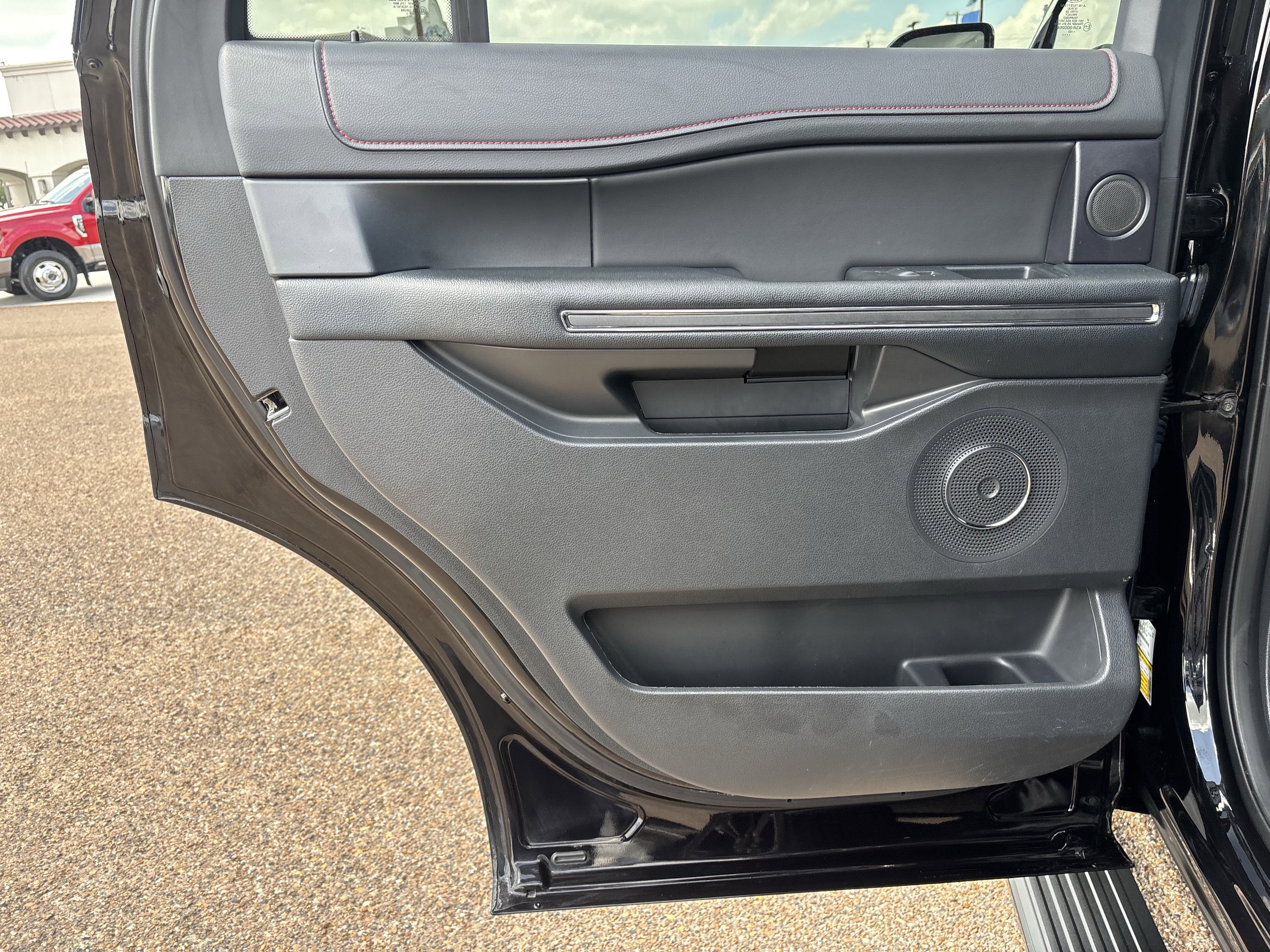 Certified 2023 Ford Expedition Limited RWD image 14