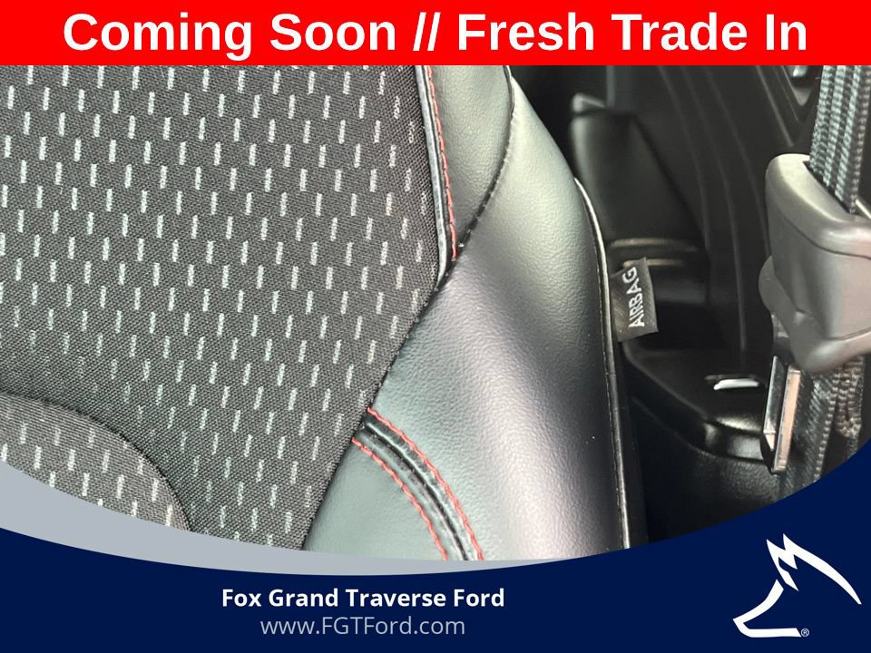 Certified 2025 Ford Escape ST-Line Select AWD/4WD image 12