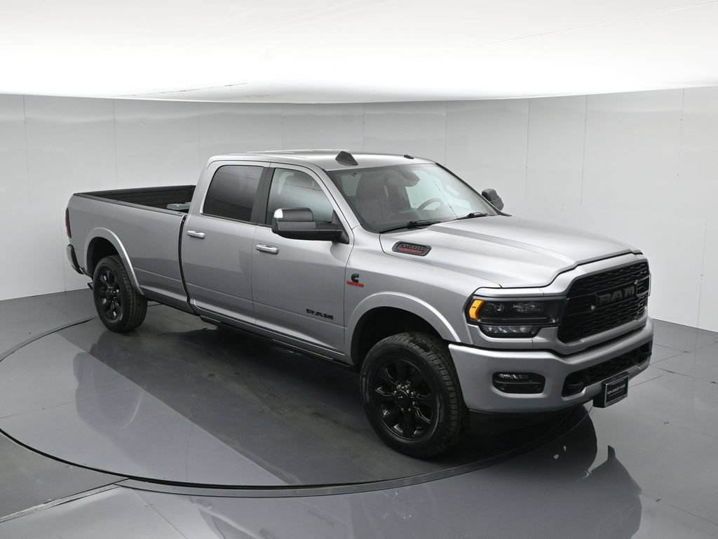 Used 2022 RAM 3500 Limited w/ Night Edition AWD/4WD image 43