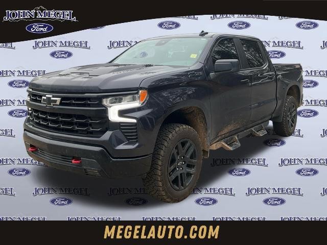 Used 2024 Chevrolet Silverado 1500 LT Trail Boss w/ Convenience Package II image 7