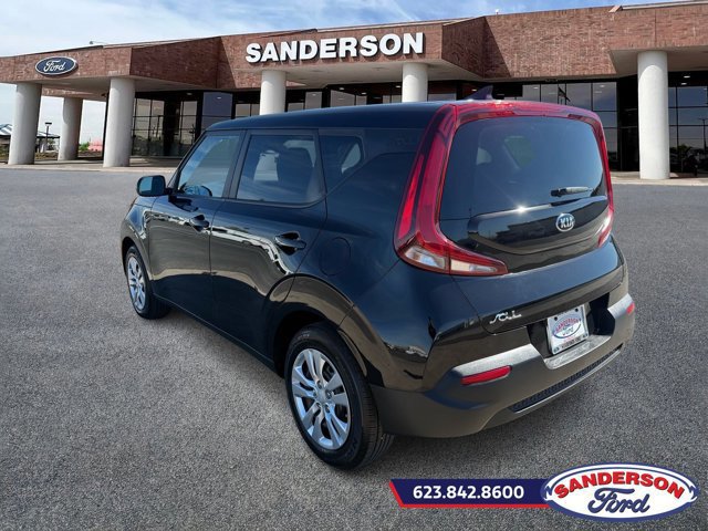 Used 2021 Kia Soul LX image 3