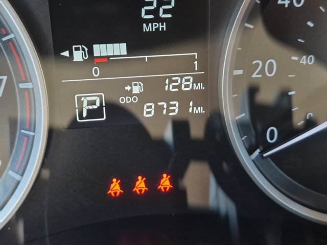 Used 2025 Nissan Versa S w/ Trunk Package FWD image 21