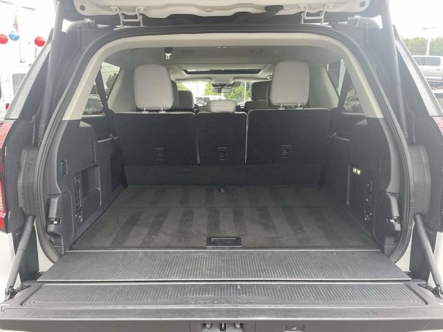 Certified 2025 Ford Expedition Max Active AWD/4WD image 9