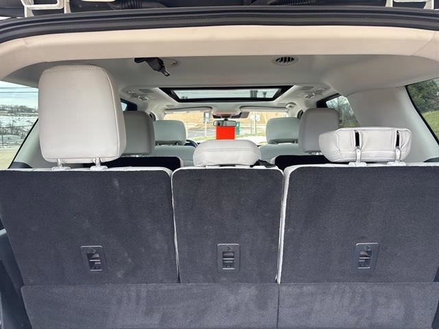 Certified 2025 Ford Expedition Platinum w/ Driver's Package image 18