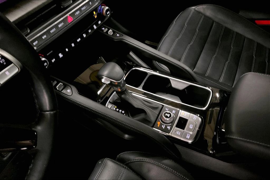 Used 2024 Kia Telluride SX Prestige image 16