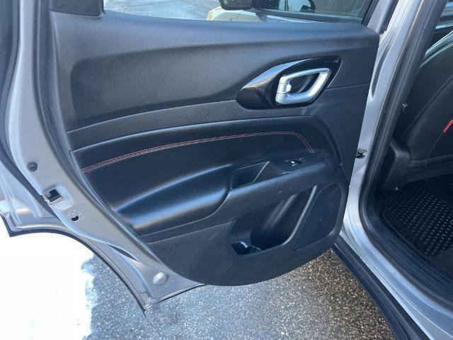 Used 2023 Jeep Compass Trailhawk image 11