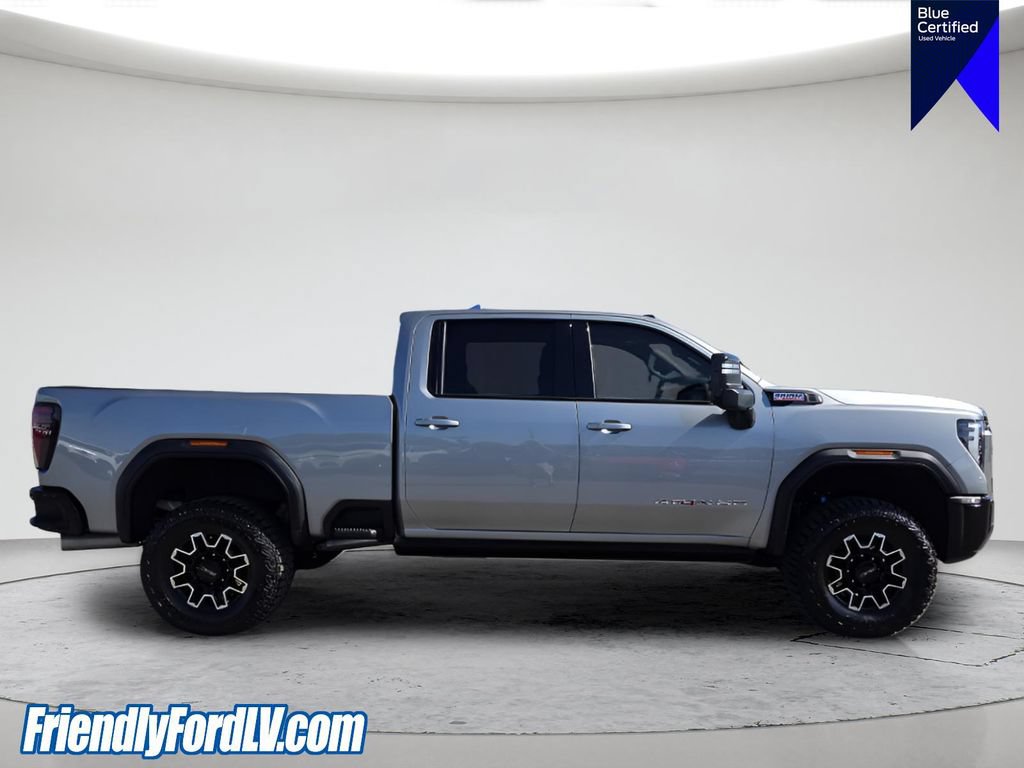 Used 2026 GMC Sierra 2500 AT4X AWD/4WD image 8