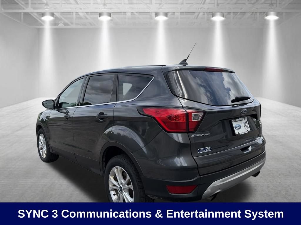Certified 2019 Ford Escape SE FWD image 4