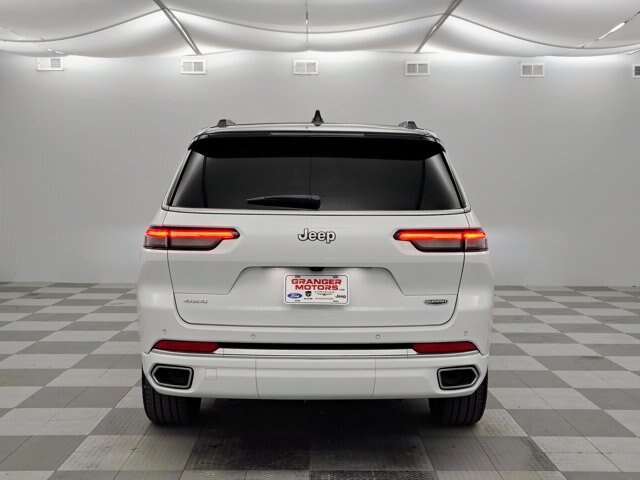 Used 2025 Jeep Grand Cherokee L Summit AWD/4WD image 11