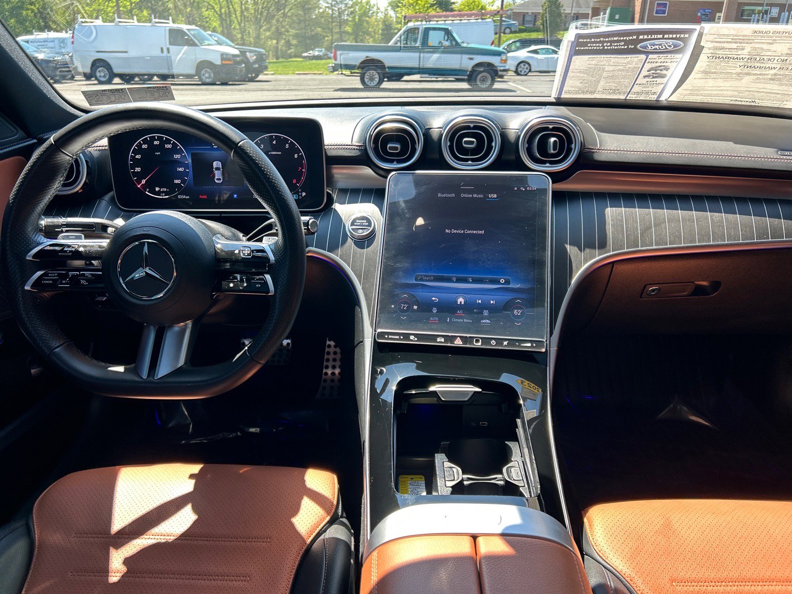 Used 2023 Mercedes-Benz C 300 Sedan image 3
