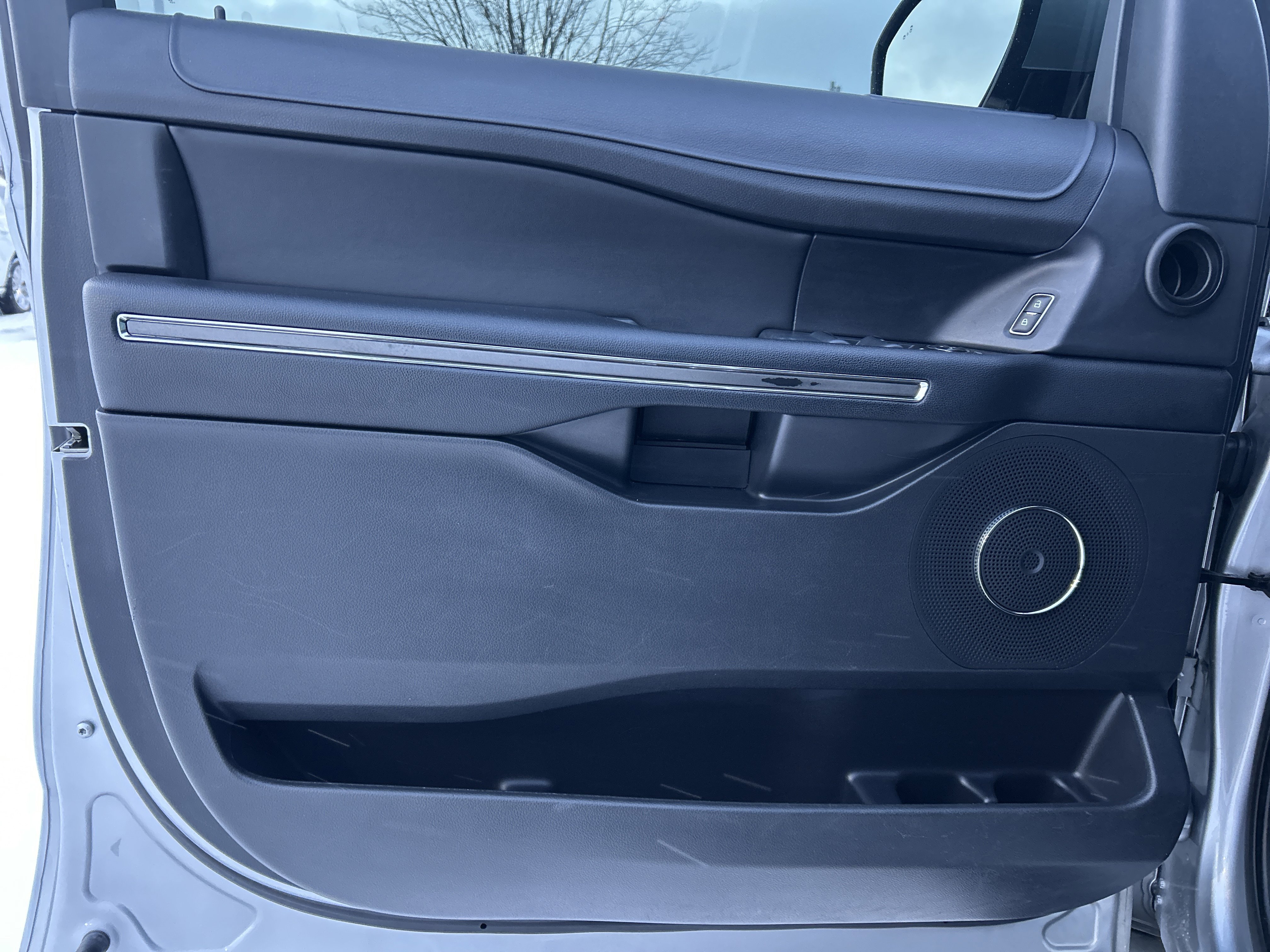 Certified 2022 Ford Expedition XLT image 14