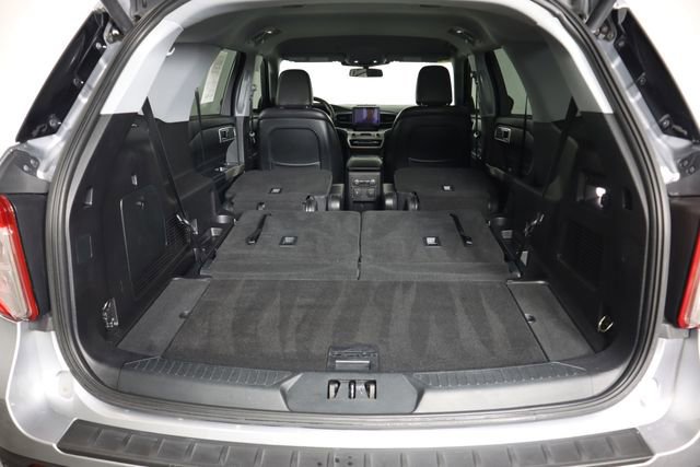 Certified 2020 Ford Explorer XLT w/ Equipment Group 202A AWD/4WD image 56