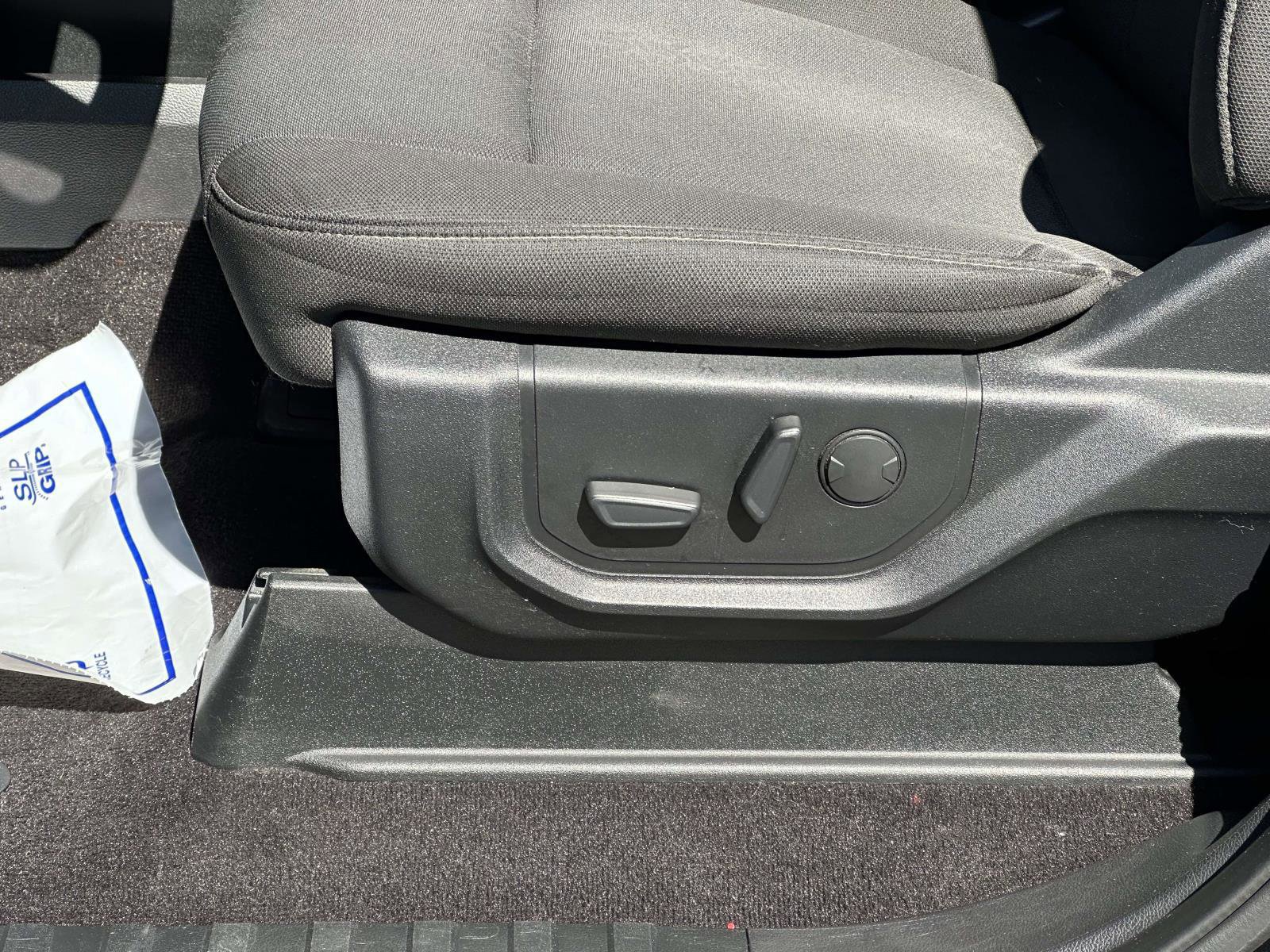 Certified 2019 Ford F150 XLT w/ Equipment Group 302A Luxury image 17