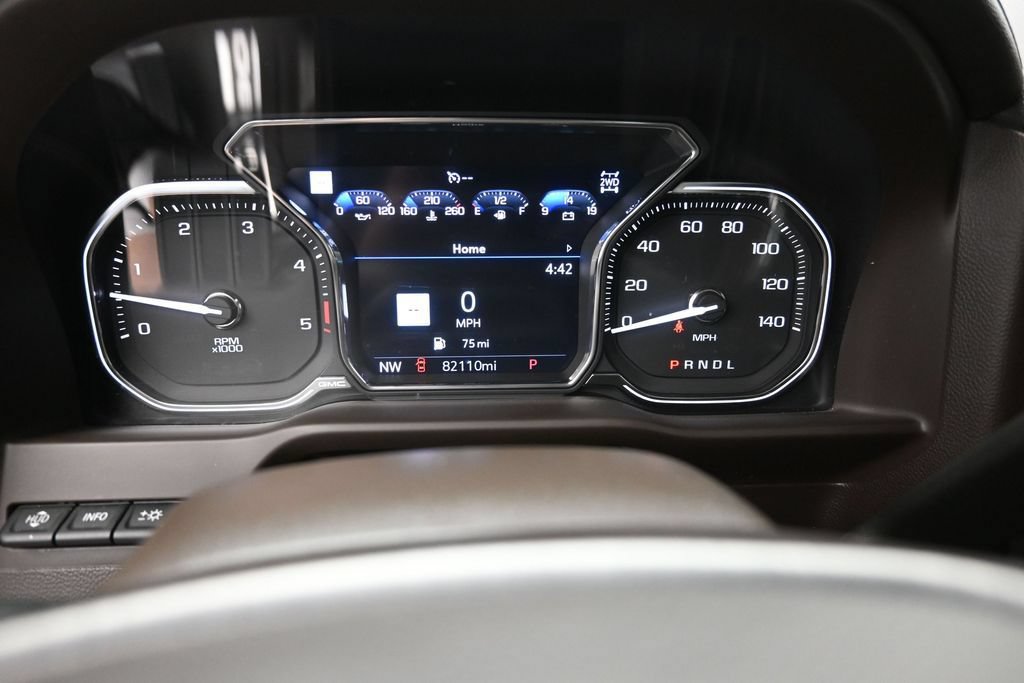 Used 2022 GMC Sierra 2500 Denali w/ Technology Package AWD/4WD image 9