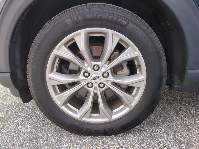 Certified 2023 Ford Explorer Limited w/ Equipment Group 301A AWD/4WD image 25