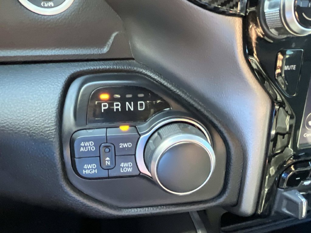 Used 2020 RAM 1500 Big Horn AWD/4WD image 39