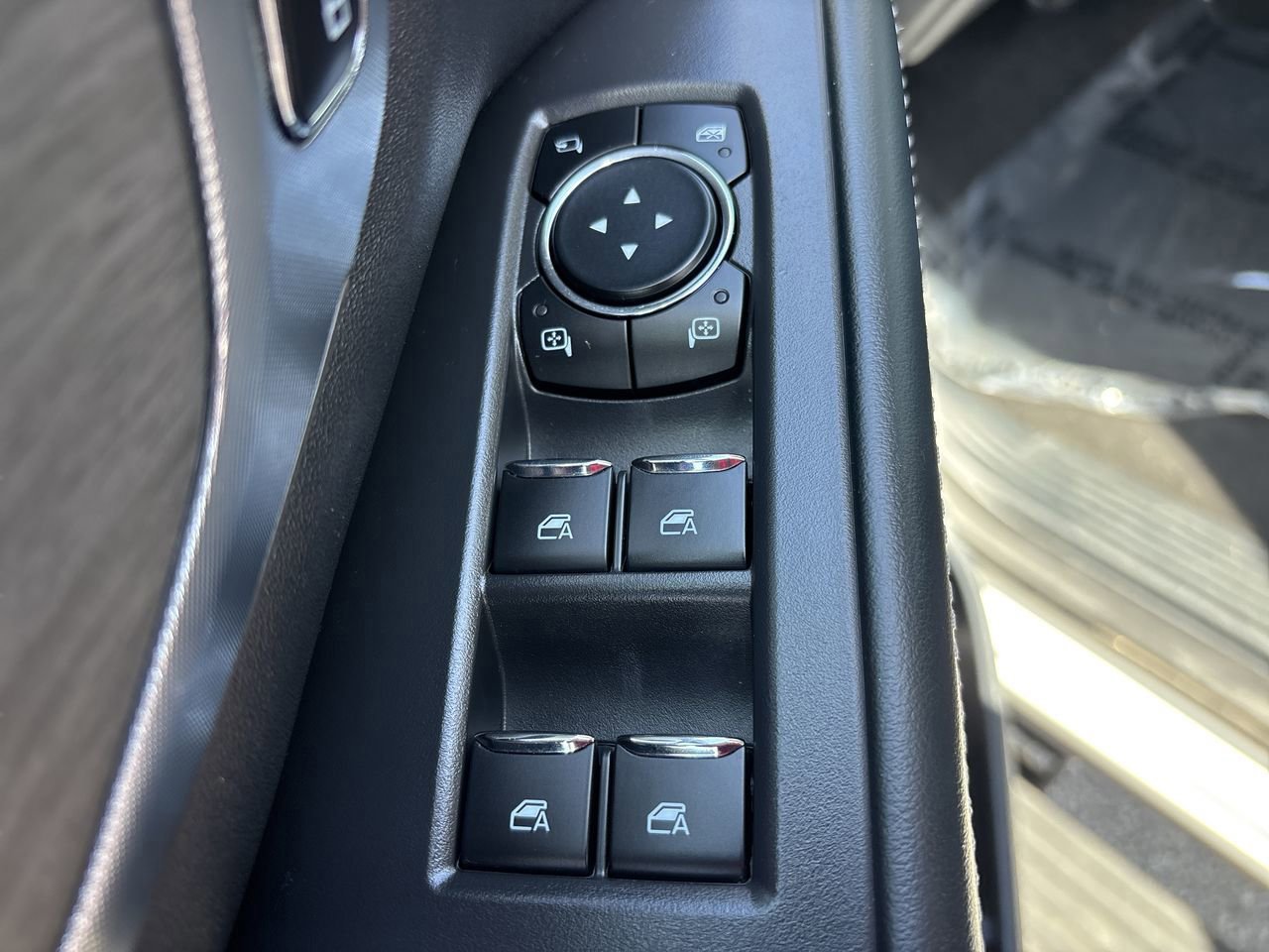 Certified 2025 Ford Expedition Platinum AWD/4WD image 25