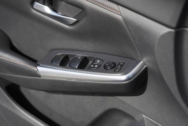 Used 2023 Nissan Sentra SR w/ Electronics Package image 29