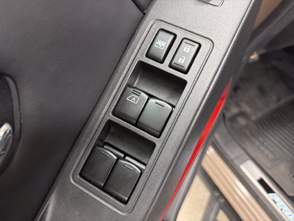 Used 2023 Nissan Frontier PRO-4X w/ Pro-4X Premium Package AWD/4WD image 18