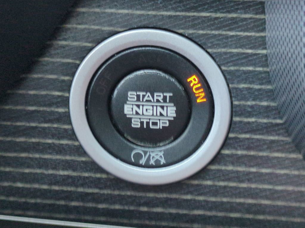 Used 2019 RAM 2500 Limited image 29