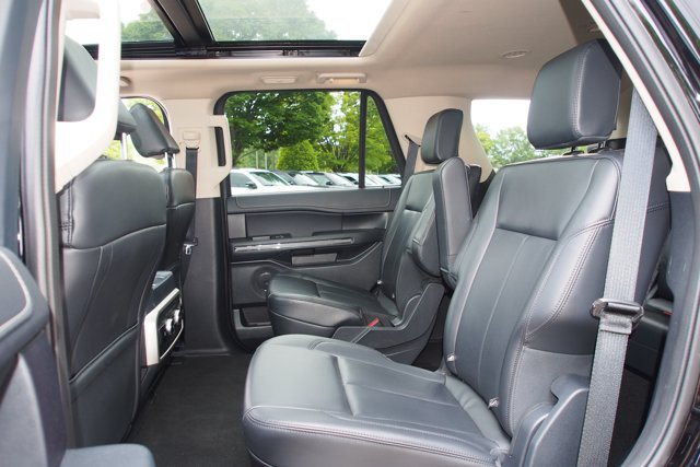 Certified 2024 Ford Expedition XLT RWD image 24