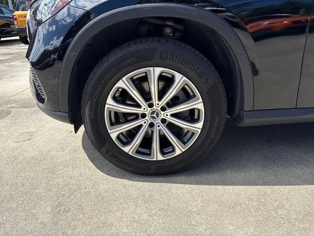 Used 2024 Mercedes-Benz GLC 300 4MATIC image 12