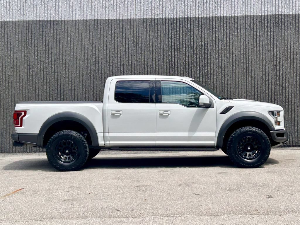 Certified 2018 Ford F150 Raptor w/ Equipment Group 802A Luxury AWD/4WD image 7