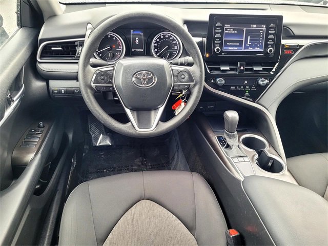 Used 2023 Toyota Camry LE image 9