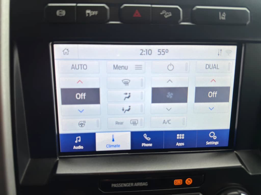 Certified 2020 Ford F350 Lariat w/ Lariat Value Package AWD/4WD image 29