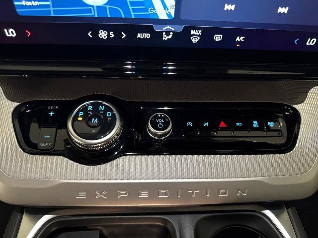 Certified 2025 Ford Expedition Max Active RWD image 29