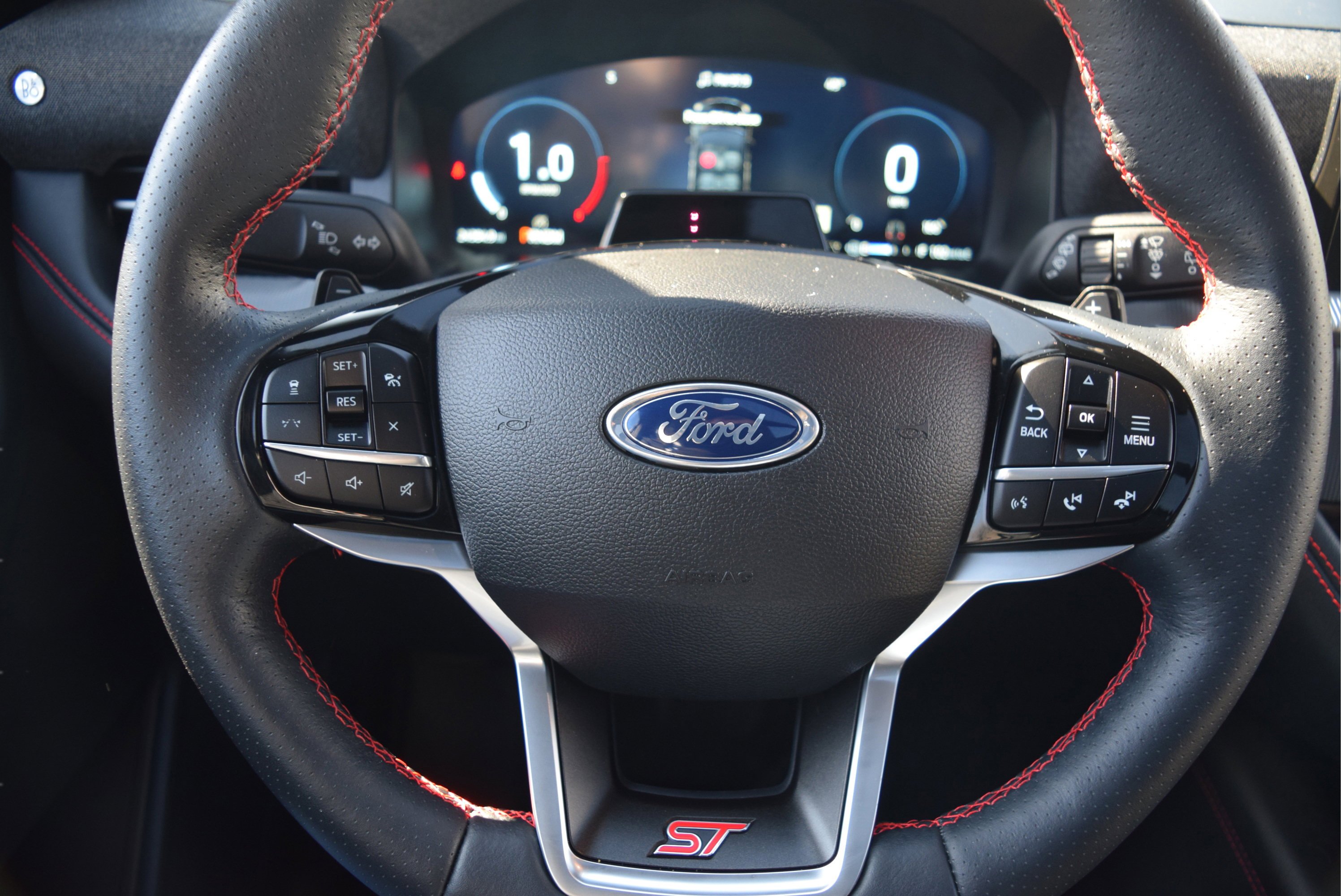 Certified 2025 Ford Explorer ST image 13