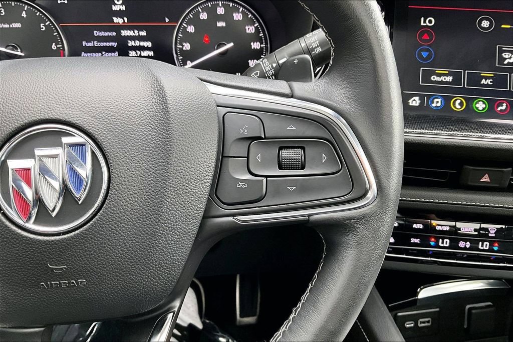 Used 2023 Buick Envision Essence w/ Sport Touring Package AWD/4WD image 18