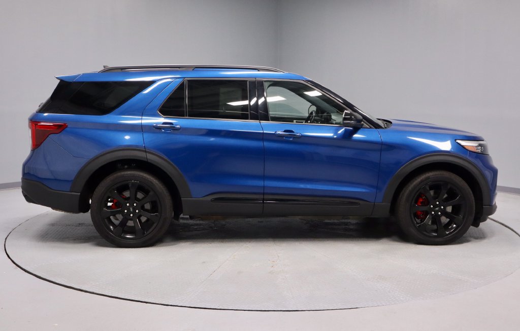 Certified 2023 Ford Explorer ST w/ Equipment Group 401A AWD/4WD image 7