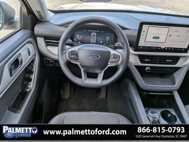 Certified 2025 Ford Explorer Active RWD image 17