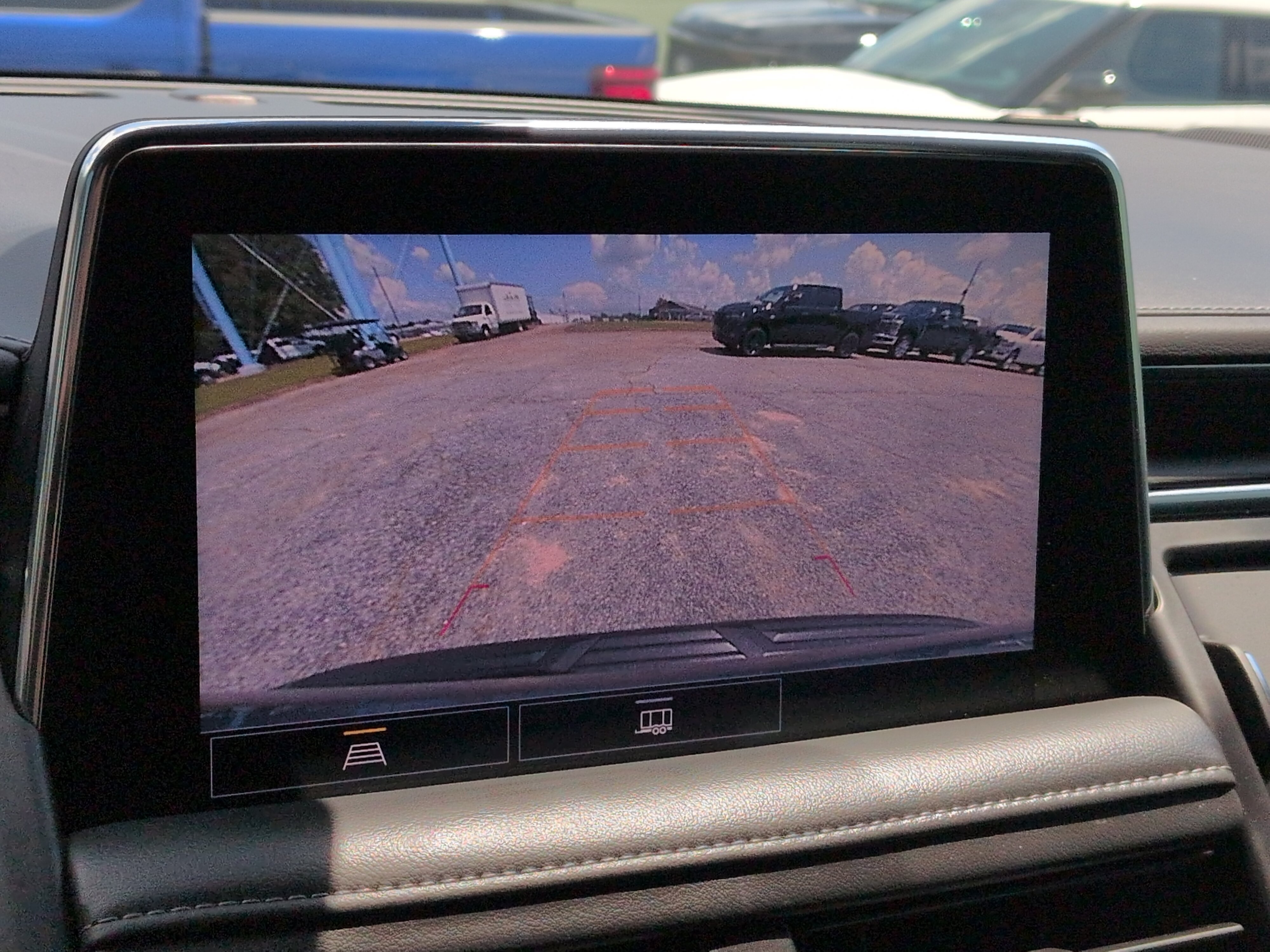 Used 2021 Chevrolet Tahoe Z71 AWD/4WD image 19