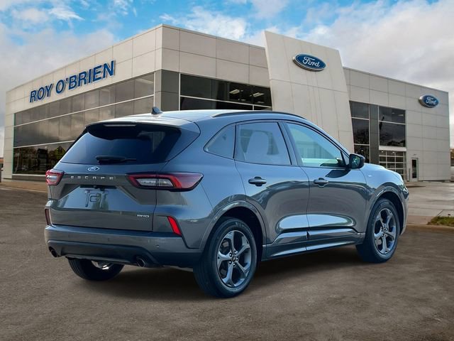 Certified 2023 Ford Escape ST-Line w/ Tech Pack #1 AWD/4WD image 5