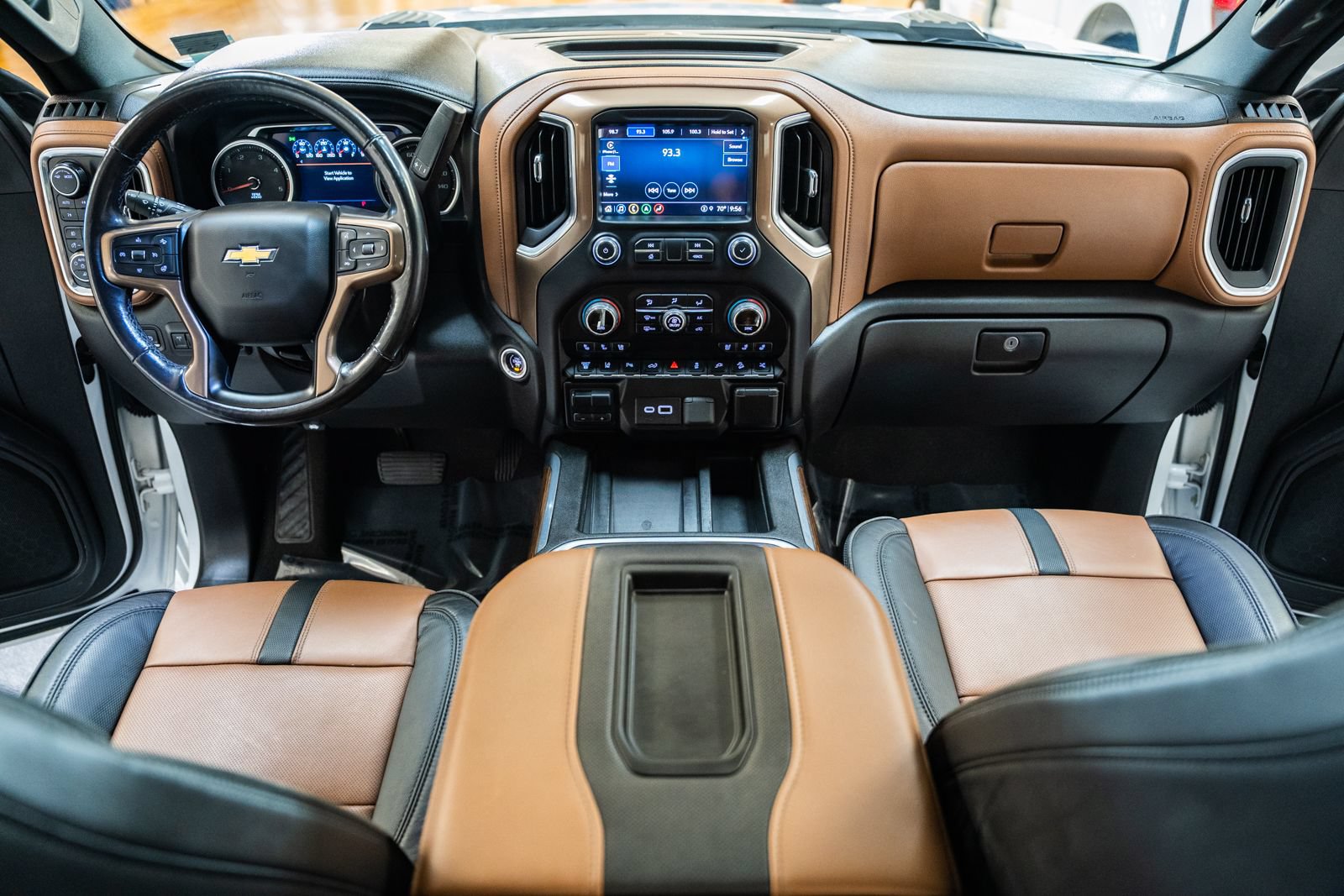 Used 2022 Chevrolet Silverado 3500 High Country w/ Z71 Off-Road Package AWD/4WD image 29