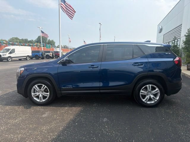 Used 2022 GMC Terrain SLE FWD image 7