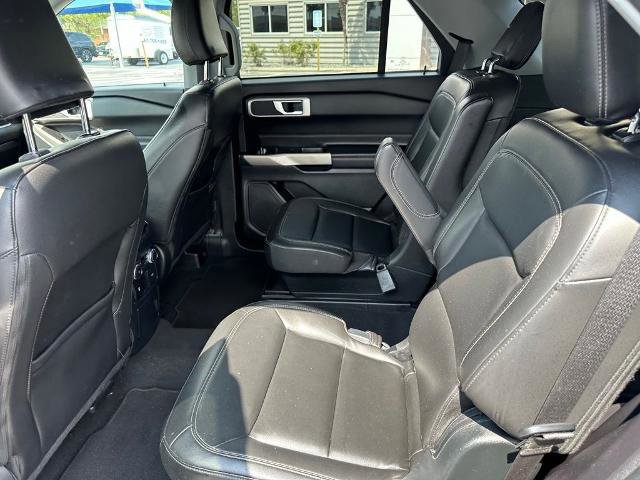 Certified 2022 Ford Explorer XLT w/ Equipment Group 202A image 17