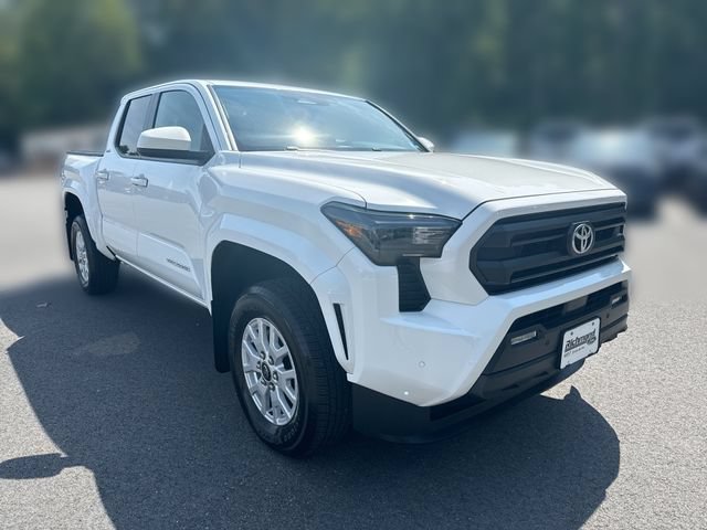 Used 2024 Toyota Tacoma SR5 AWD/4WD video 2