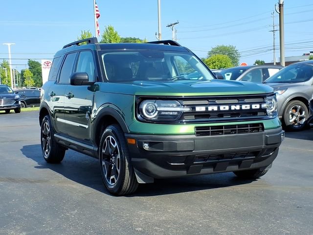 Certified 2023 Ford Bronco Sport Outer Banks w/ Tech Package AWD/4WD image 3