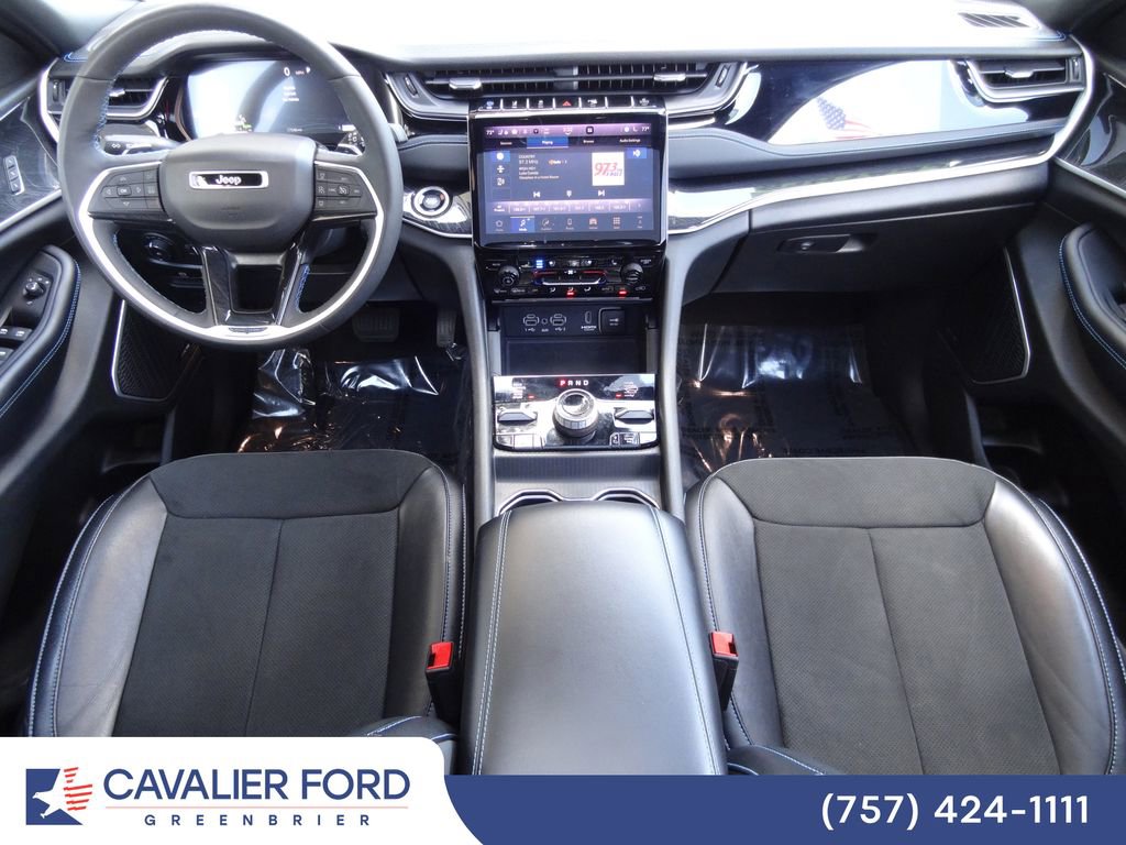 Used 2024 Jeep Grand Cherokee Trailhawk w/ Advanced Protech Group II AWD/4WD image 15