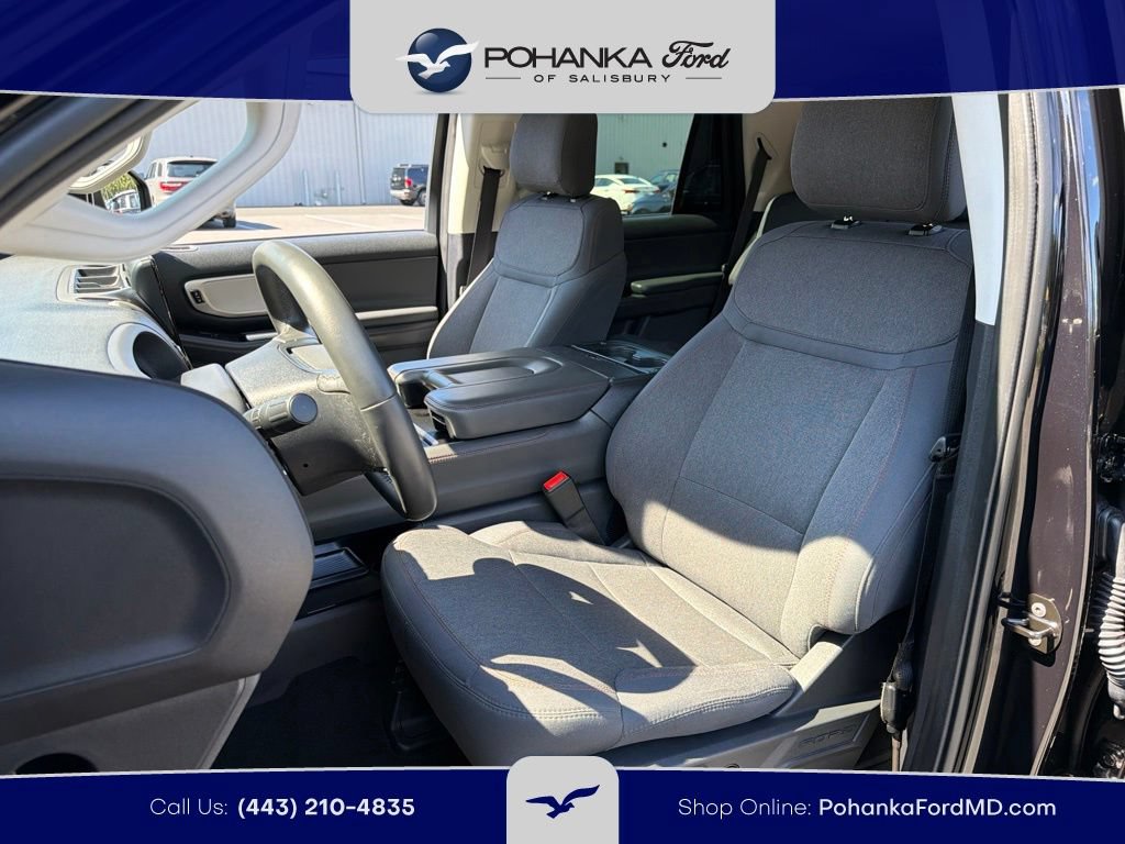 Certified 2025 Ford Expedition Active AWD/4WD image 17