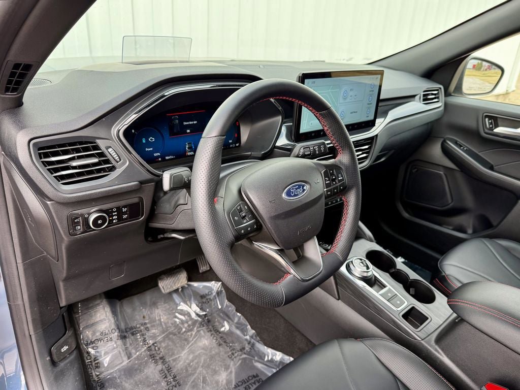 Certified 2025 Ford Escape ST-Line Elite w/ Premium Technology Package AWD/4WD image 10