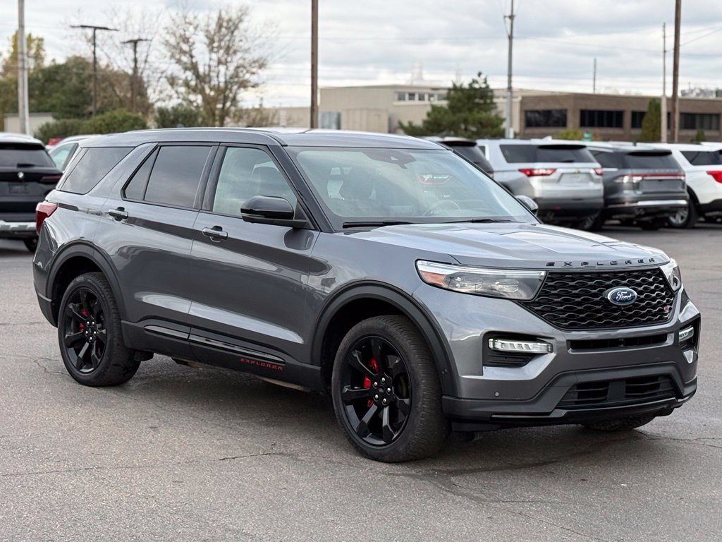Certified 2022 Ford Explorer ST w/ Equipment Group 401A AWD/4WD image 31
