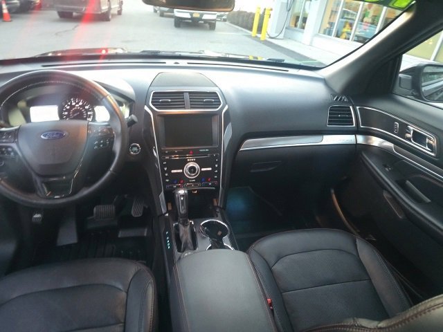 Certified 2018 Ford Explorer Sport w/ Equipment Group 401A image 15