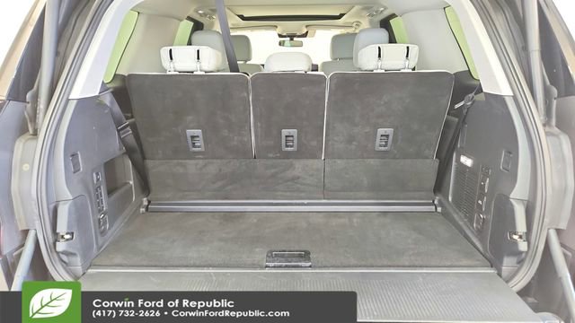 Certified 2025 Ford Expedition Platinum w/ Driver's Package AWD/4WD image 23