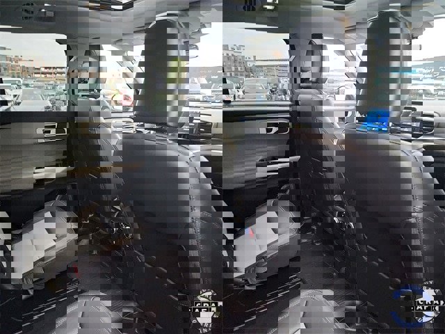 Certified 2023 Ford Explorer XLT w/ Equipment Group 202A image 29