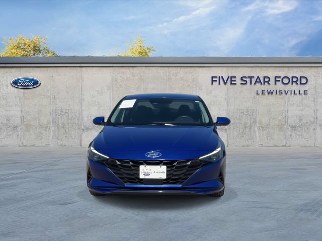 Used 2023 Hyundai Elantra SEL w/ Convenience Package FWD image 3
