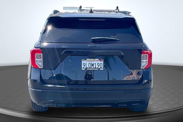 Certified 2024 Ford Explorer XLT w/ Equipment Group 202A RWD image 4